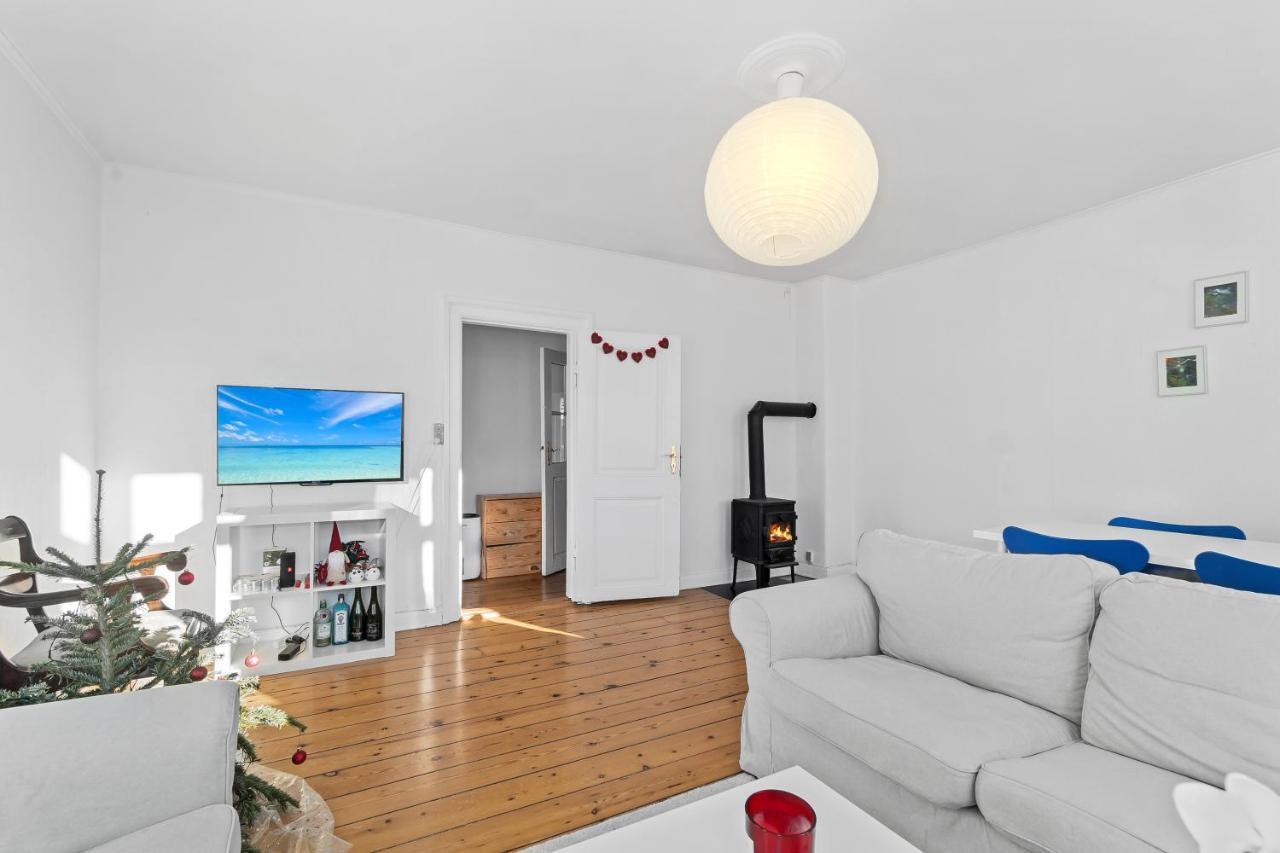 Rooms In Quiet White Villa Apartment Hortensiavej 8 On Frederiksberg C Kopenhagen Exterior foto